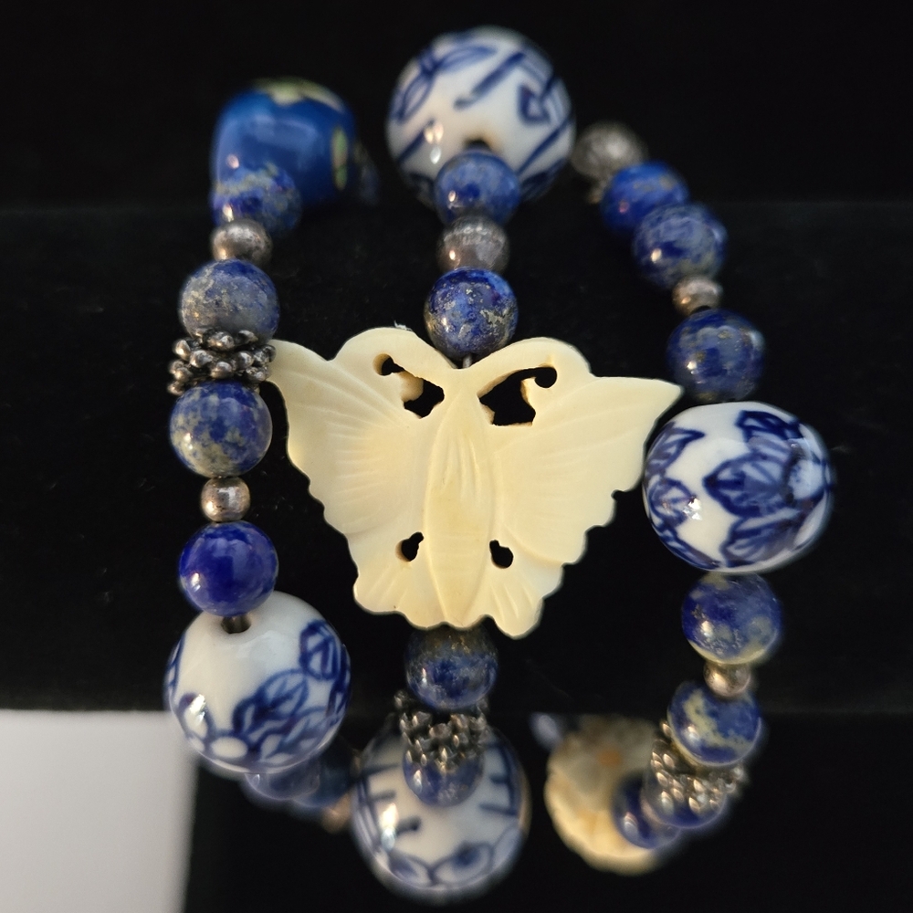 BJ 925 Memory Wire Brclt, Carved Bone, Blue&White Porcelain, Lapis, Cloisonne